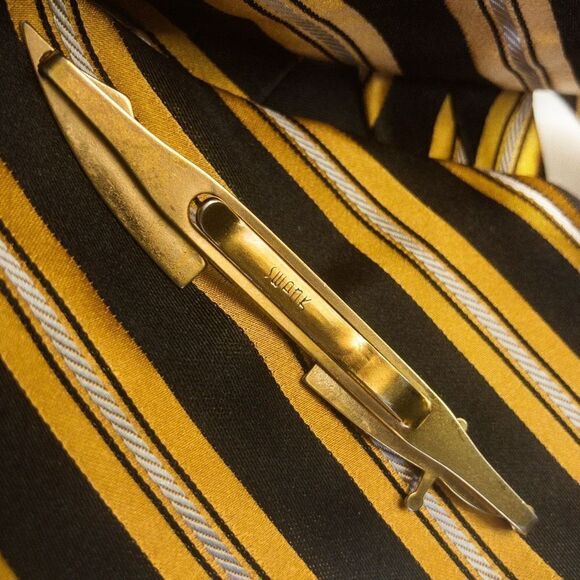 100% Silk VTG Serica Tie & Scimitar Sword Tie Bar Mother of Pearl - Picture 9 of 14